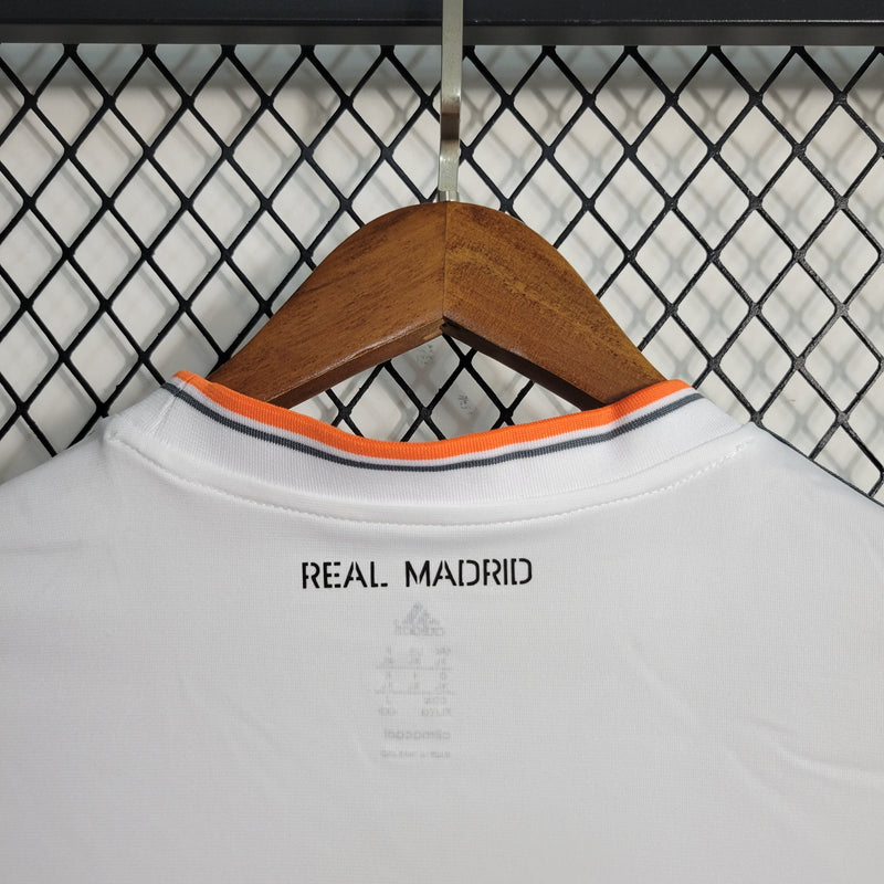 camisa-real-madrid-madri-home-titular-1-2013-14-adidas-retro-masculina-branca-branco-laranja-cr7-ronaldo-fly-emirates