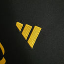 camisa-real-madrid-madri-third-3-terceira-2023-24-adidas-emirates-fly-better-torcedor-masculina-masculino-preto-preta-dourada-dourado-dorado-dorada-vini-jr-kroos-rodrygo-modric-bellingham-asencio-valverde-alaba-carvajal-lucas-vasquez
