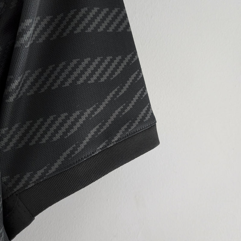 camisa-real-madrid-madri-third-3-terceira-torcedor-adidas-masculina-2022-23-preto-preta-verde-cr7-ronaldo-benzema-vini-jr-kroos-fly-emirates-better