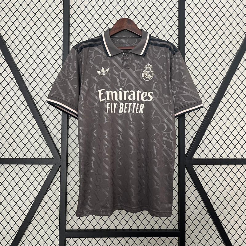 camisa-real-madrid-madri-third-3-terceira-torcedor-masculina-adidas-2024-25-cinza-preto-preta-cr7-ronaldo-vini-jr-mbappe-emirates-fly-better