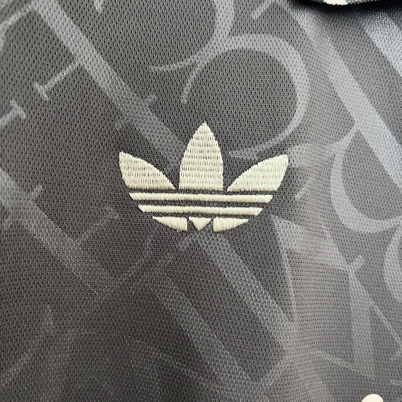 camisa-real-madrid-madri-third-3-terceira-torcedor-masculina-adidas-2024-25-cinza-preto-preta-cr7-ronaldo-vini-jr-mbappe-emirates-fly-better