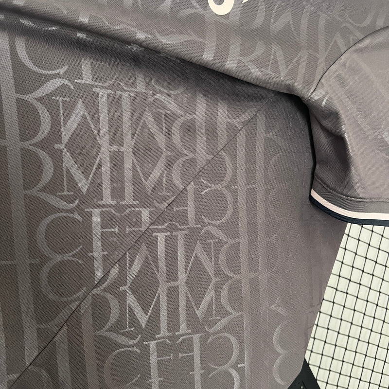 camisa-real-madrid-madri-third-3-terceira-torcedor-masculina-adidas-2024-25-cinza-preto-preta-cr7-ronaldo-vini-jr-mbappe-emirates-fly-better