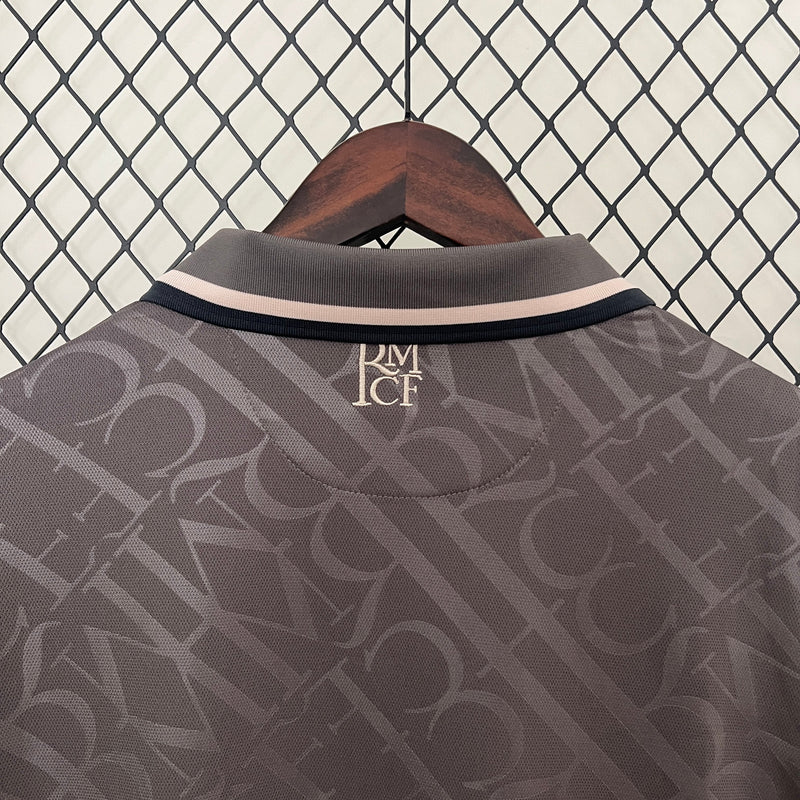 camisa-real-madrid-madri-third-3-terceira-torcedor-masculina-adidas-2024-25-cinza-preto-preta-cr7-ronaldo-vini-jr-mbappe-emirates-fly-better