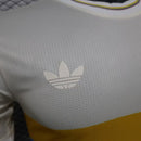 Camisa Seleção Colômbia Edição Especial 100 anos 2024/25 - Adidas Jogador Masculina - Bege/Amarela