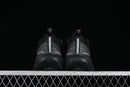 Tênis Nike Zoom X Invincible - Preto/Branco
