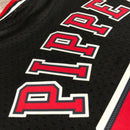 Camisa Regata NBA Chicago Bulls Pippen N°33 - Preta/Vermelha