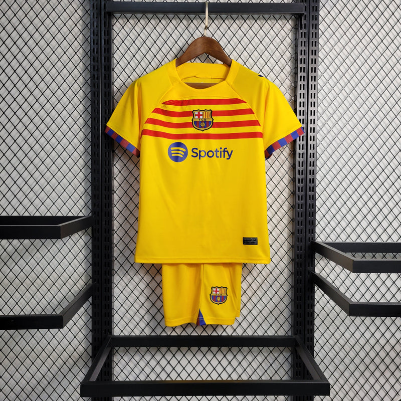 conjunto-kit-infaltil-kids-barcelona-barca-four-quatro-4-2023-24-nike-torcedor-vermelha-vermelho-amarelo-amarela-fcb-spotify-messi-neymar
