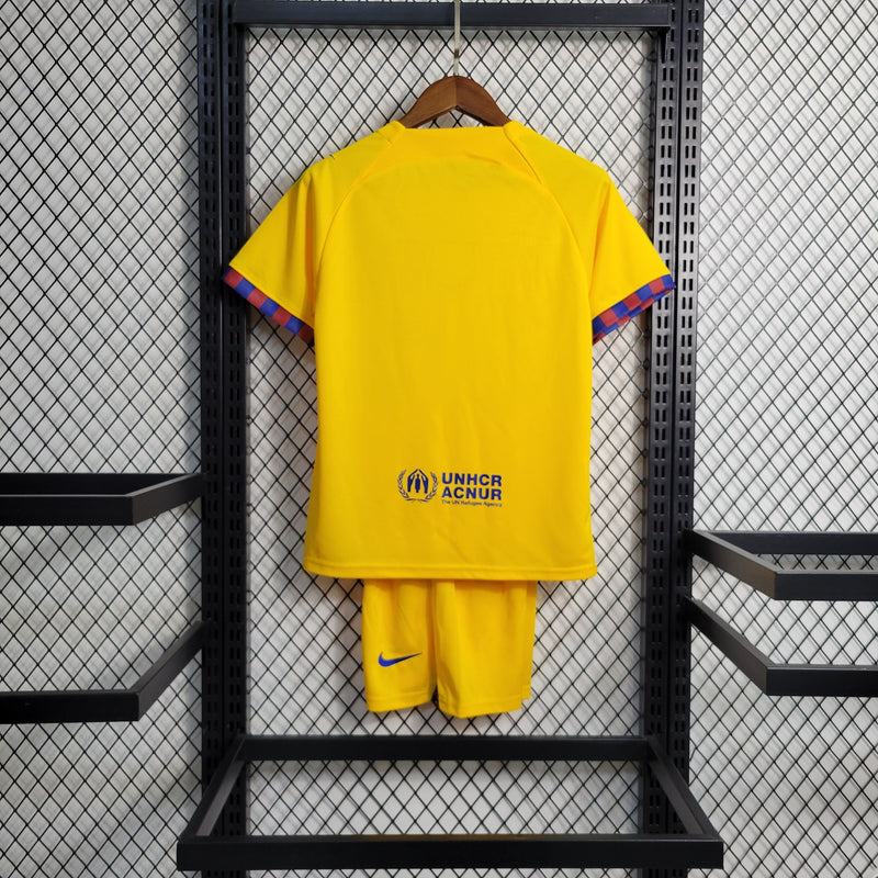 conjunto-kit-infaltil-kids-barcelona-barca-four-quatro-4-2023-24-nike-torcedor-vermelha-vermelho-amarelo-amarela-fcb-spotify-messi-neymar
