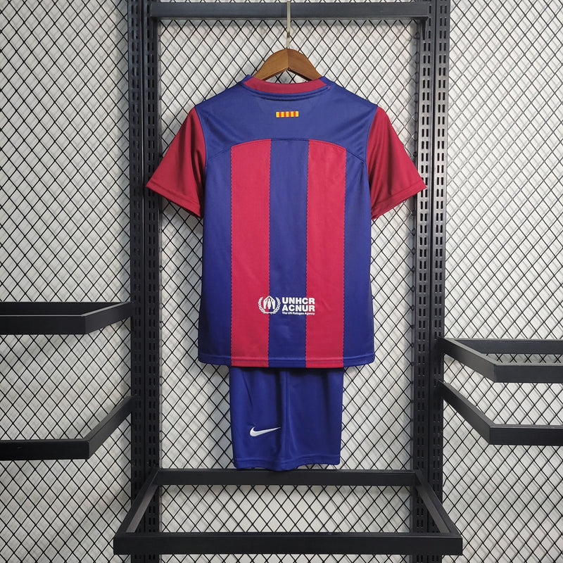 conjunto-kit-infaltil-kids-barcelona-barca-home-titular-1-2023-24-nike-torcedor-vermelha-vermelho-azul-fcb-spotify-messi-neymar
