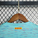 conjunto-kit-infaltil-kids-masculina-barcelona-barca-third-terceira-3-2023-24-nike-torcedor-vermelha-vermelho-verde-azul-fcb-spotify-messi-neymar
