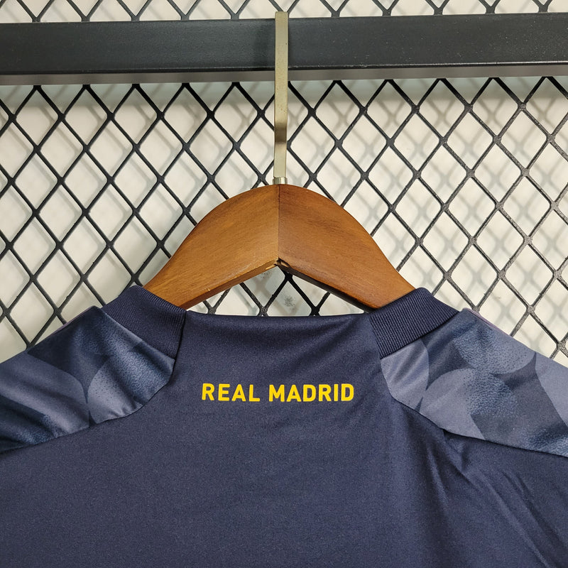 conjunto-kit-infaltil-kids-real-madrid-madri-away-reserva-2-2023-24-adidas-torcedor-azul-fcb-emirates-fly-better-ronaldo-cr7-vini-jr