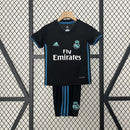 Conjunto Kit Infantil Real Madrid Away 2017/18 - Adidas Retrô - Preta/Azul