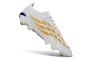CHUTEIRA ADIDAS PREDATOR 26 CAMPO