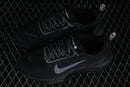 Tênis Nike Zoom X Invincible - Preto