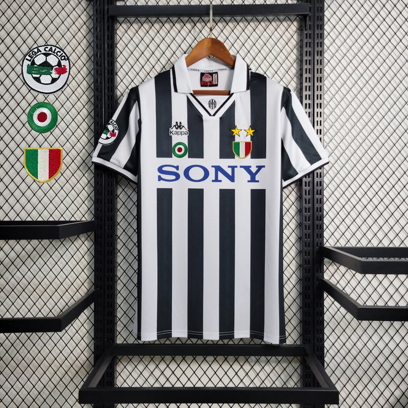 Camisa Juventus Home 1995/97 - Kappa Retrô Masculina - Preta/Branca