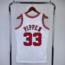 Camisa Regata NBA Chicago Bulls Pippen N°33 - Branca/Vermelha