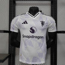 Camisa Manchester United Away 2025/26 - Adidas Jogador Masculina - Branca/Lilás
