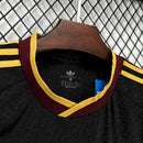 Camisa Seleção Espanha Edição Especial 2026/27 - Adidas Torcedor Masculina - Preta/Dourado