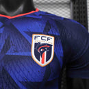 Camisa Seleção Cabo Verde Home 2026/27 -  Capelli Jogador Masculina - Azul/Vermelha