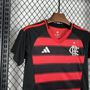 Conjunto Kit Infantil Flamengo Home 2025/26 - Adidas Torcedor - Preta/Vermelha