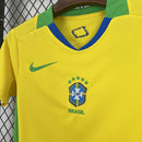 Conjunto Kit Infantil Seleção Brasil Home 2025/26 - Nike Torcedor - Amarela/Verde