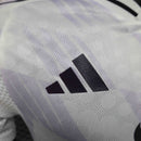 Camisa Manchester United Away 2025/26 - Adidas Jogador Masculina - Branca/Lilás