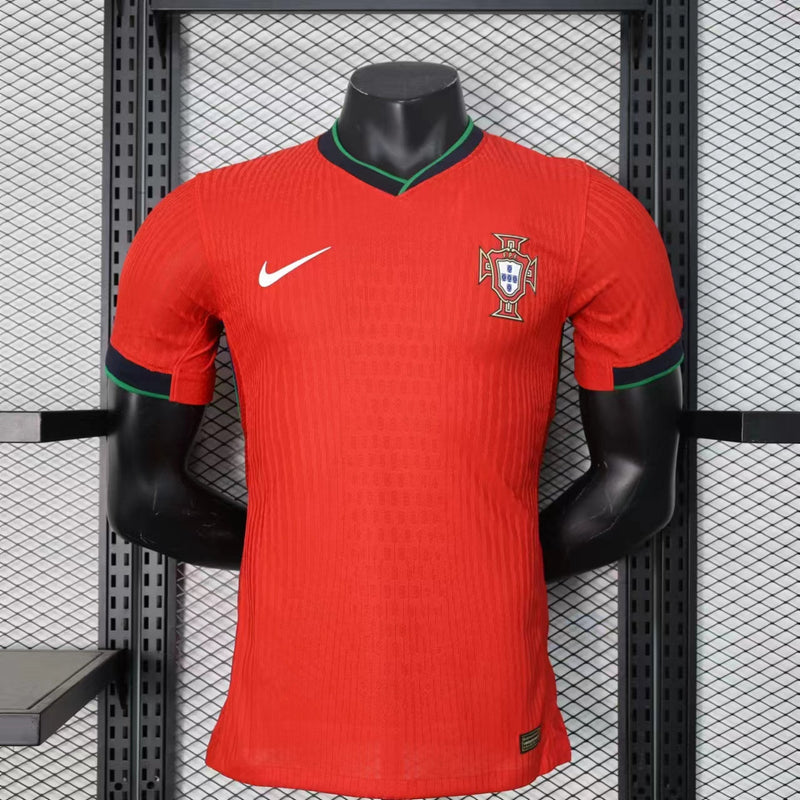 Camisa Seleção Portugal Home 2024/25 - Nike Jogador Masculina - Vermelha/Verde