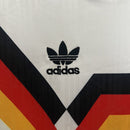 Conjunto Kit Infantil Seleção Alemanha Home 1990/91 - Adidas Retrô - Branca/Preta