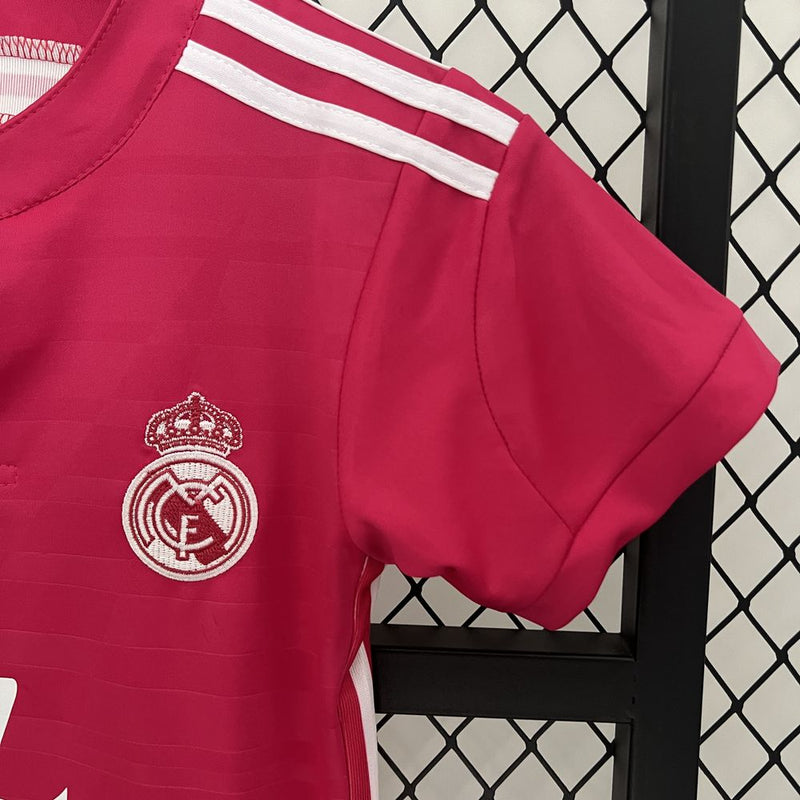Kit Infantil Real Madrid Away 2014/15 - Adidas Retrô - Rosa
