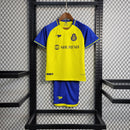kit-conjunto-infantil-camisa-shorts-al-nassr-home-1-titular-2022-23-duneus-torcedor-masculina-masculino-azul-amarelo-amarela-cr7-cristiano-ronaldo-alvaro-gonzalez-luiz-gustavo-arabia-shurfah
