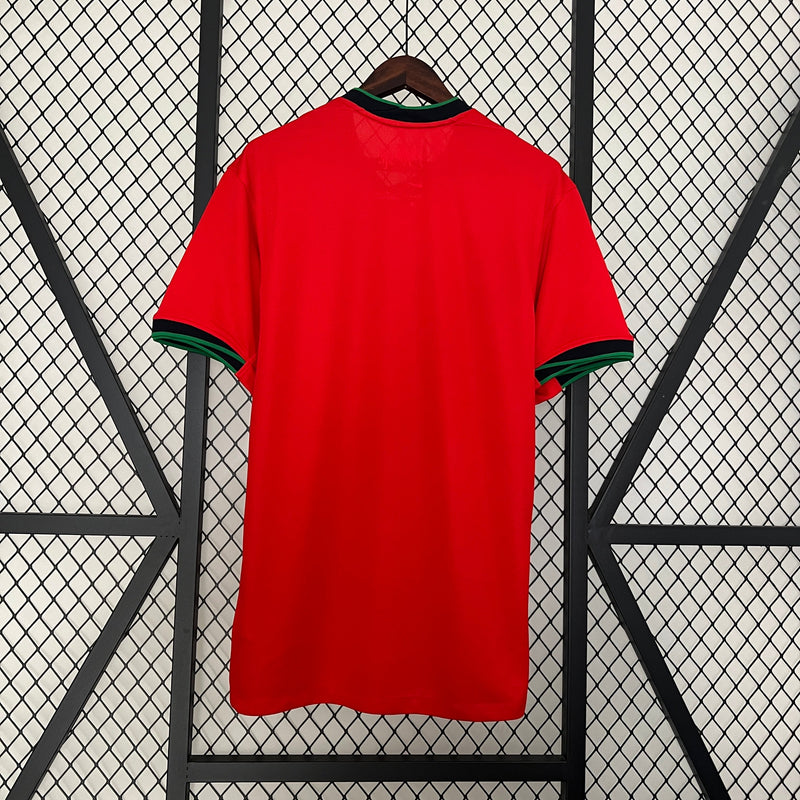 Camisa Seleção Portugal Home 2024/25 - Nike Torcedor Masculina - Vermelha