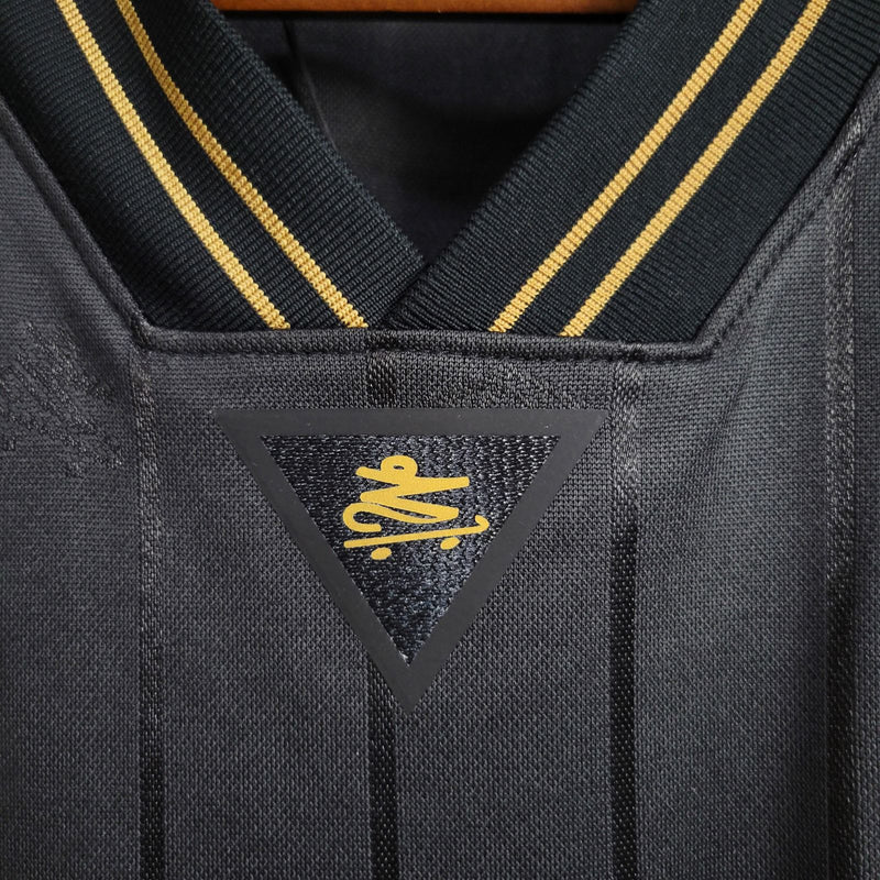 Camisa Santos Edição Especial 2024/25 - Umbro Torcedor Masculina - Preta/Dourada