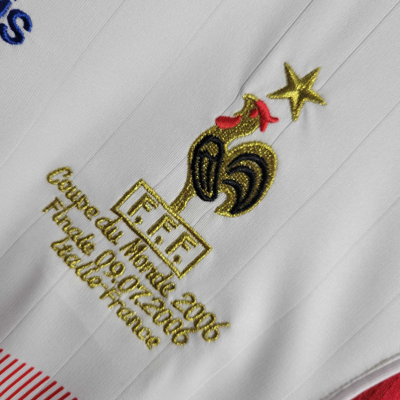 Camisa Pronta Entrega Seleção França Home 2006 - Adidas Retrô Masculina - Branca/Vermelha + ZIDANE N°10 + Frete Grátis